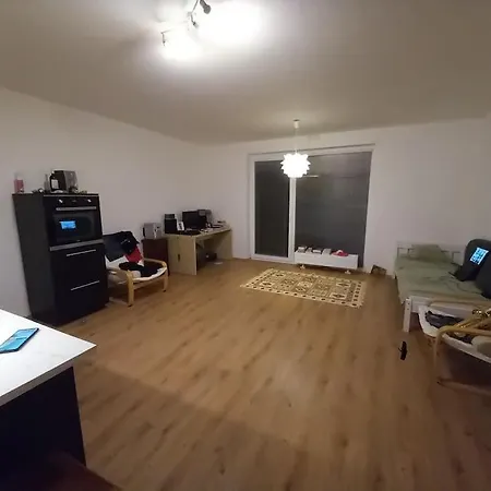 Διαμέρισμα Luxury Studio With Nice Balcony In New House
